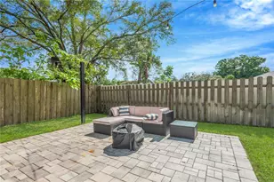 2524 Lake Ellen Ln, Tampa, FL 33618 - Photo 25