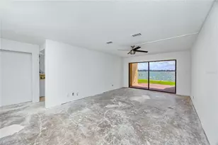 7310 Sunshine Skyway Ln S, Saint Petersburg, FL 33711 - Photo 11