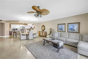 16750 Gulf Blvd, North Redington Beach, FL 33708 - Photo 13