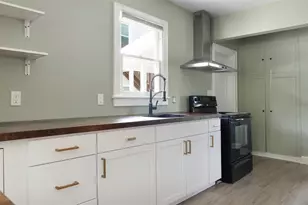 2521 4th St S, Saint Petersburg, FL 33705 - Photo 17