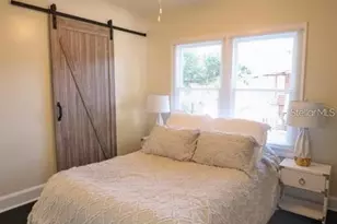 2521 4th St S, Saint Petersburg, FL 33705 - Photo 17