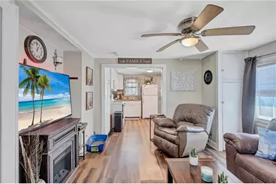 2521 4th Street S, Saint Petersburg, FL 33705 - Photo 7