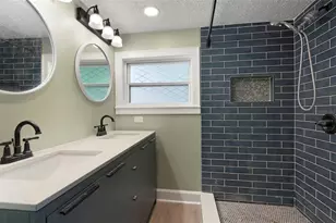 2521 4th St S, Saint Petersburg, FL 33705 - Photo 13