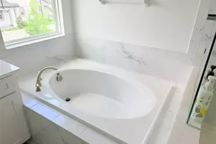 11131 Sundrift Dr, Tampa, FL 33647 - Photo 81