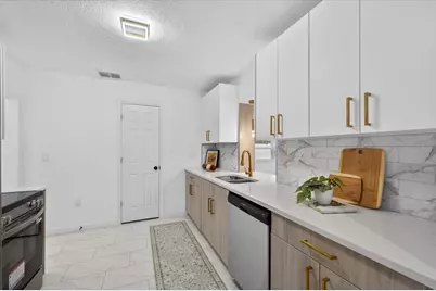 1919 E Clifton Street, Tampa, FL 33610 - Photo 23