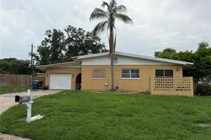 1330 Emily Ct, Clearwater, FL 33756 - Photo 3