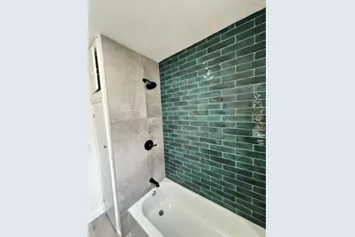 2001 30th Street S, Saint Petersburg, FL 33712 - Photo 17