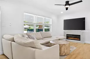 9836 52nd Terrace N, Saint Petersburg, FL 33708 - Photo 11