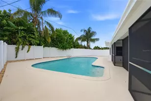 1348 Buckingham Dr, Clearwater, FL 33756 - Photo 37
