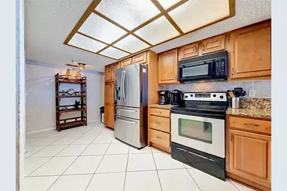18400 Gulf Boulevard #1108, Indian Shores, FL 33785 - Photo 5
