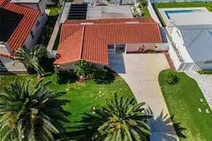 111 17th St, Belleair Beach, FL 33786 - Photo 9