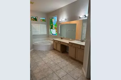 5501 Reflections Boulevard, Lutz, FL 33558 - Photo 11