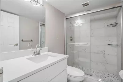 10355 Paradise Boulevard #1010-1011, Saint Petersburg, FL 33706 - Photo 17