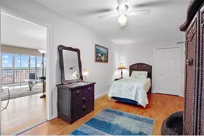 10355 Paradise Boulevard #1010-1011, Saint Petersburg, FL 33706 - Photo 21