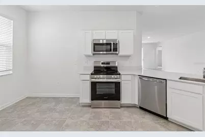 1676 Teagan Lane, Winter Haven, FL 33884 - Photo 9