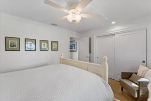 6710 121st St, Seminole, FL 33772 - Photo 29