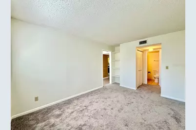 6324 Newtown Circle #24B5, Tampa, FL 33615 - Photo 11