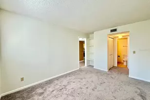 6324 Newtown Cir, Tampa, FL 33615 - Photo 11