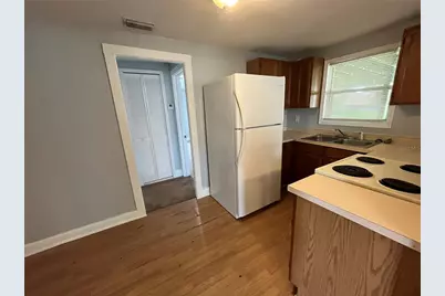 313 S Palm Avenue, Frostproof, FL 33843 - Photo 5