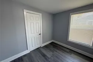 313 S Palm Ave, Frostproof, FL 33843 - Photo 5