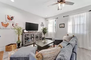 3402 E 10th Ave, Tampa, FL 33605 - Photo 5