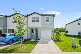 11890 Sylvia St, Dade City, FL 33525 - Photo 1