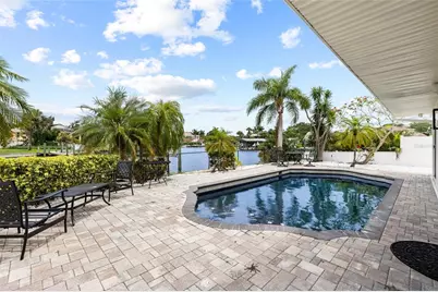 5541 Bayou Grande Boulevard NE, Saint Petersburg, FL 33703 - Photo 3