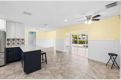 5541 Bayou Grande Boulevard NE, Saint Petersburg, FL 33703 - Photo 13