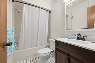 5110 Gainsville Dr, Tampa, FL 33617 - Photo 11