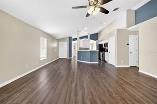 15826 Stags Leap Dr, Lutz, FL 33559 - Photo 13