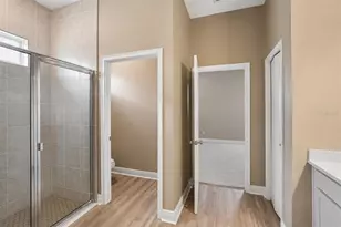 902 Tierra Dr, Spring Hill, FL 34609 - Photo 19