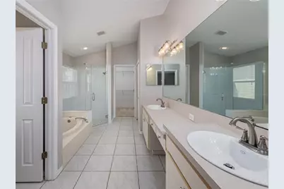 10333 Abbotsford Drive, Tampa, FL 33626 - Photo 17
