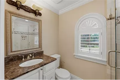 1124 Seville Lane NE, Saint Petersburg, FL 33704 - Photo 37