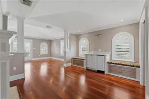 1124 Seville Ln NE, Saint Petersburg, FL 33704 - Photo 31