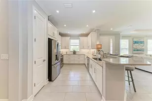 15712 Sacile LN, Bradenton, FL 34211 - Photo 7