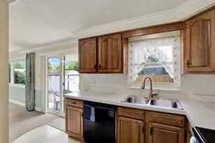 10908 104th Ave, Largo, FL 33778 - Photo 7