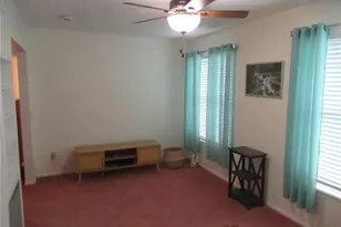 2426 Persian Dr, Clearwater, FL 33763 - Photo 13