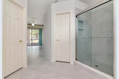 5715 Tanasi Court, Lakeland, FL 33812 - Photo 15