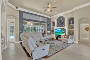 9234 Grand Cypress Dr, Weeki Wachee, FL 34613 - Photo 7