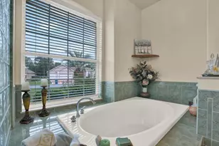 9234 Grand Cypress Dr, Weeki Wachee, FL 34613 - Photo 27