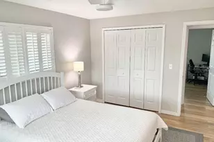 34 Golfview Ct, Rotonda West, FL 33947 - Photo 7