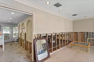 207 S Sherrill St, Tampa, FL 33609 - Photo 13
