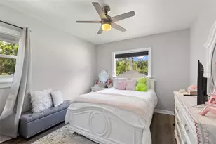 4832 5th St S, Saint Petersburg, FL 33705 - Photo 43