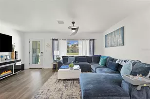 4832 5th St S, Saint Petersburg, FL 33705 - Photo 3