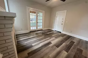 824 6th St N, Saint Petersburg, FL 33701 - Photo 15
