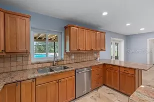 2309 Cypress Walk Way, Ruskin, FL 33570 - Photo 15