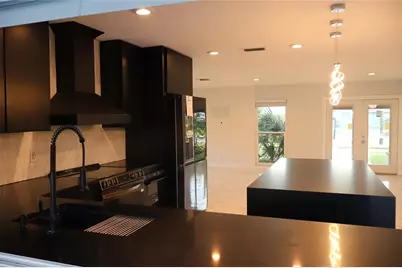 1019 Spindle Palm Way, Apollo Beach, FL 33572 - Photo 25