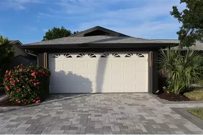 1019 Spindle Palm Way, Apollo Beach, FL 33572 - Photo 3