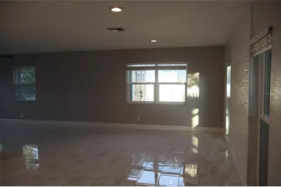 1019 Spindle Palm Way, Apollo Beach, FL 33572 - Photo 17