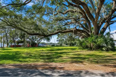 1214 W Brandon Boulevard, Brandon, FL 33511 - Photo 7